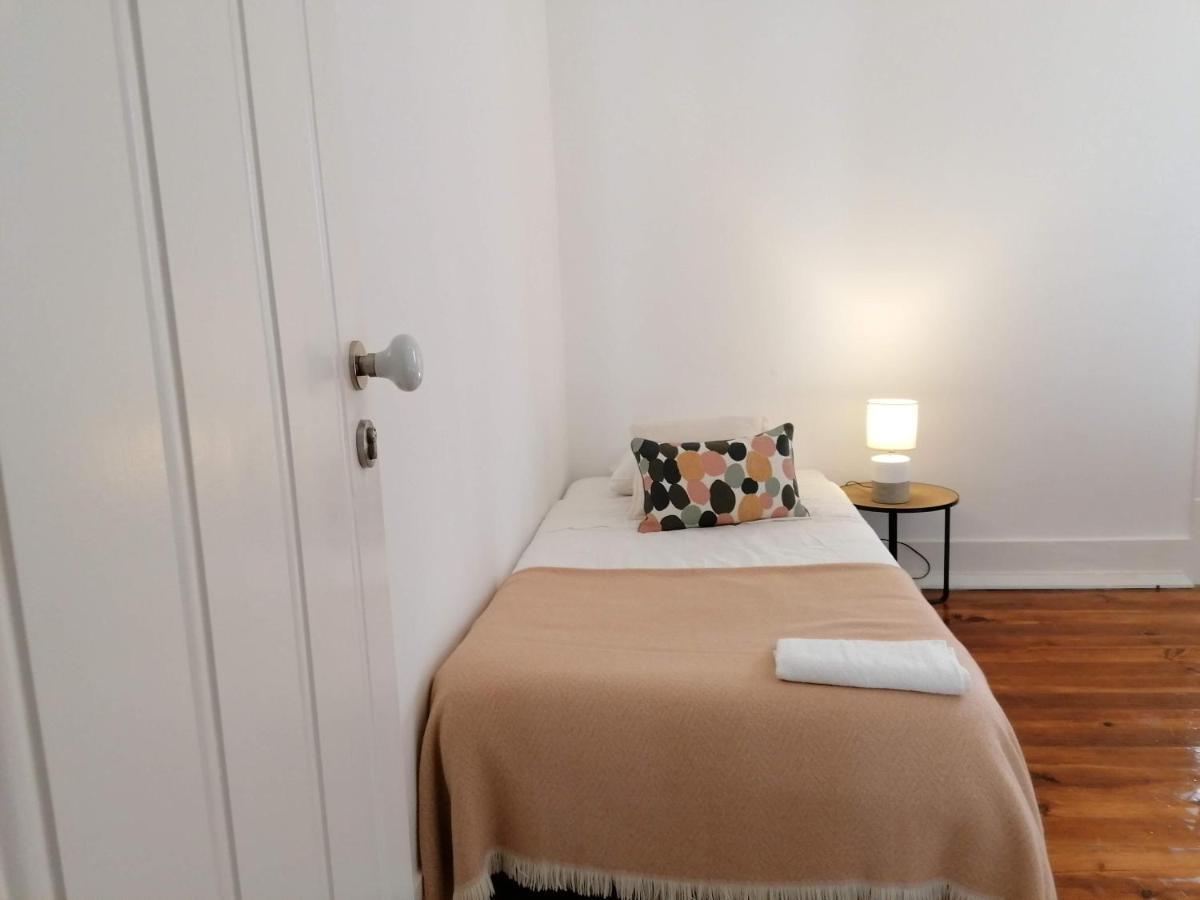 Apartment Stunning Marques De Pombal Lisbon